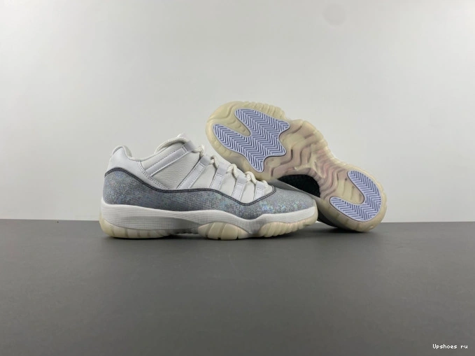  HQ7000-001 Air 11 Jordan   Low 2025 “Snake” 0731